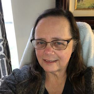 Meet your Posher, Wendy